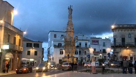 piazza della libertà ostuni 2.jpg
